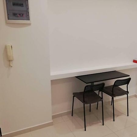 White Lux Apartment For 2 Vipgreece Αθήνα Εξωτερικό φωτογραφία